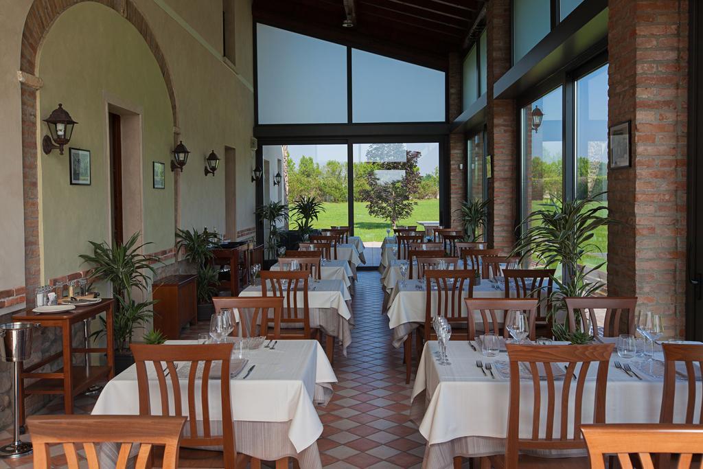 Hotel Alla Corte Dei Bicchi Cavriana エクステリア 写真